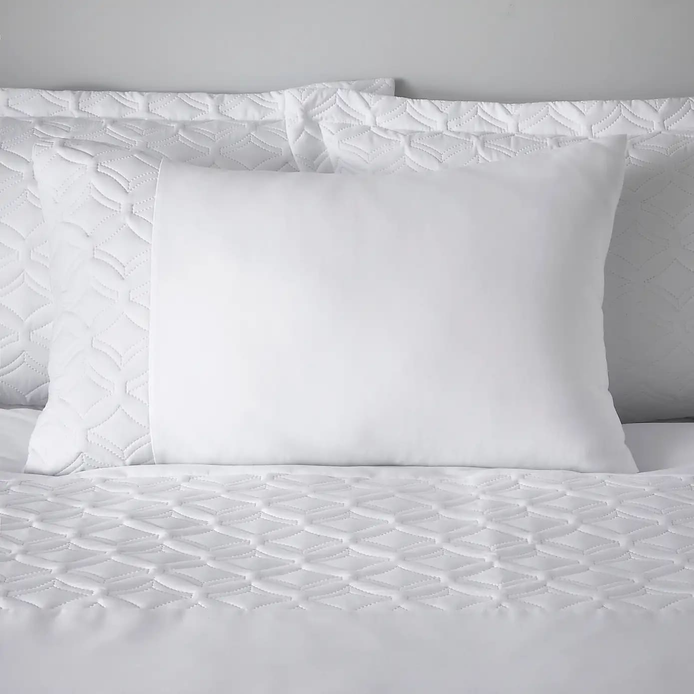 Kensington-Pinsonic-Duvet-Cover-and-Pillowcase-Set-White