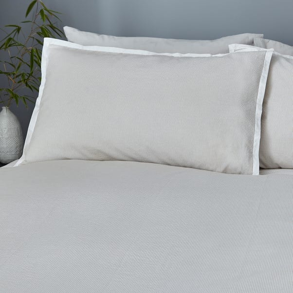 Seersucker Duvet Cover and Pillowcase White Boho striped design 