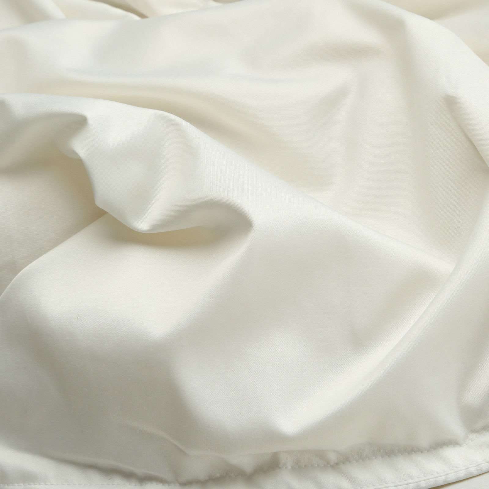 15-Tog-Silk-Cover-Bed-Duvet-4-Seasons